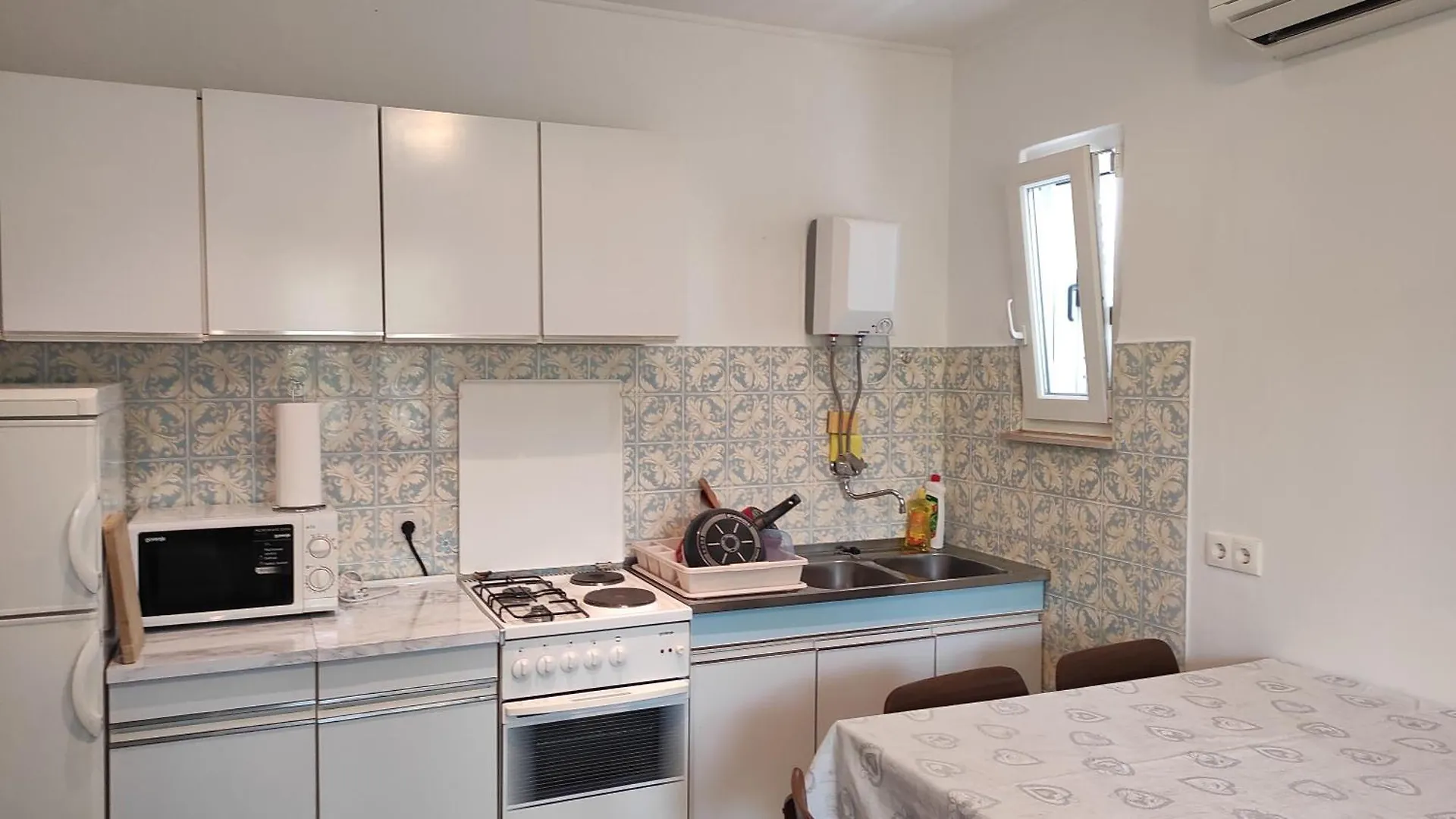 Apartman Iva Apartment Kastela 0*,  Croatia